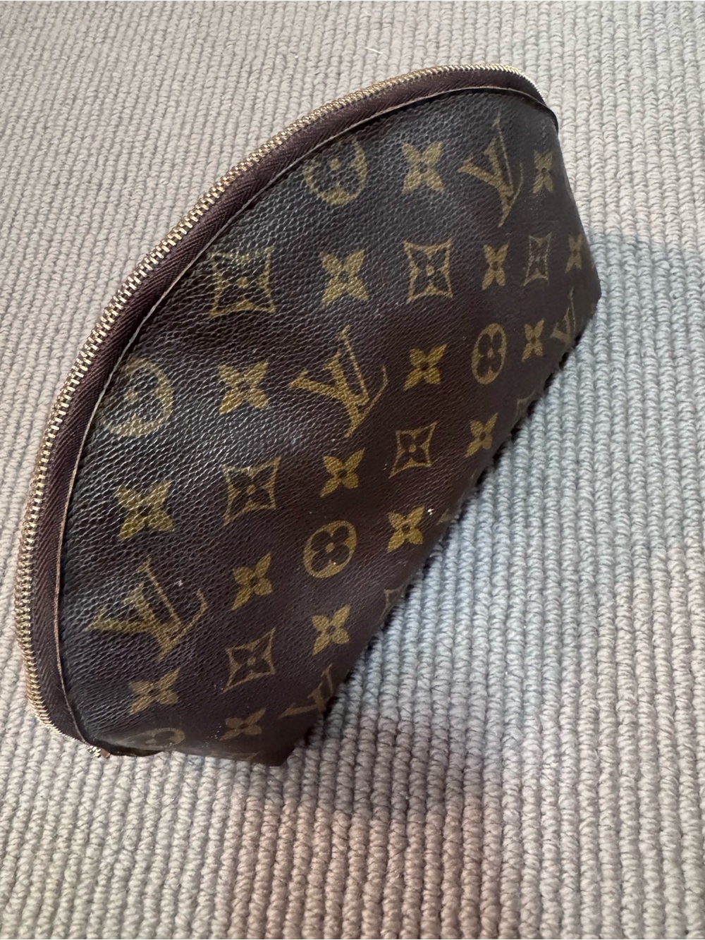 Auth Louis Vuitton Monogram Canvas Brown and Gold Toiletry Pouch - Picture 3 of 15